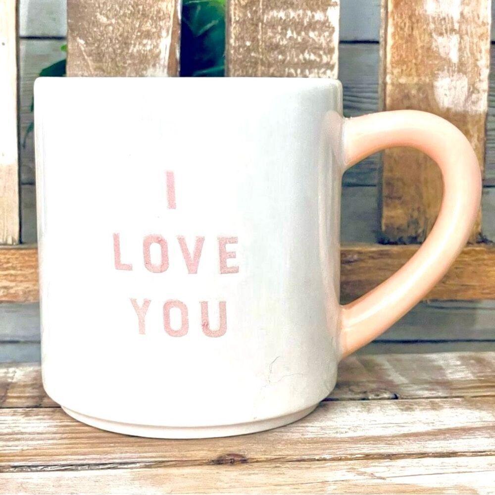 New Newclassic White with Pink Letters I LOVE YOU Graphic Glossy Ceramic Mug